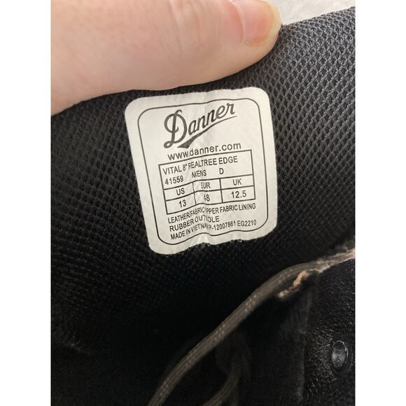 Danner Vital 8\